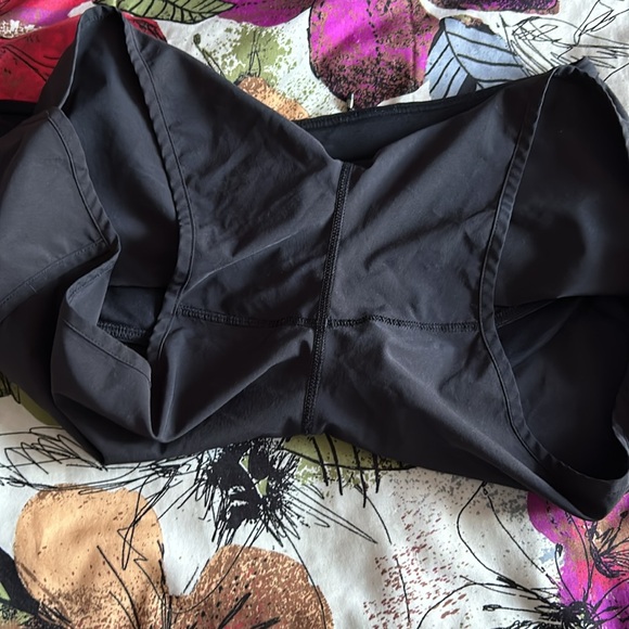 Lululemon Turbo Run Short - Picture 5 of 7